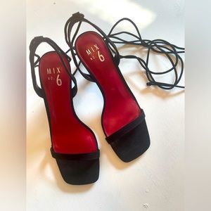 Mix no. 6 lace up black suede heels sz 8